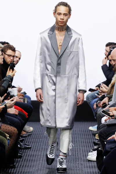 Look 7